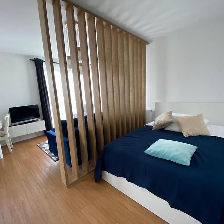 Apartament Pola Kolobrzeg Lägenhet Exteriör bild